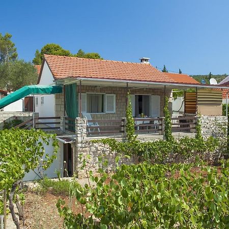 Holiday Home Neda Vela Luka Bagian luar foto