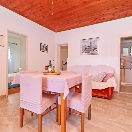 Holiday Home Neda Vela Luka Bagian luar foto