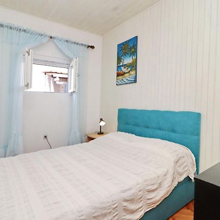 Holiday Home Neda Vela Luka Bagian luar foto