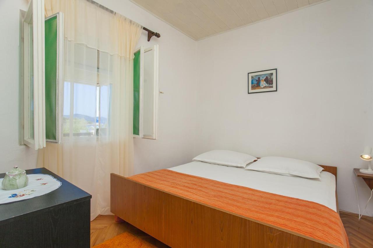 Holiday Home Neda Vela Luka Bagian luar foto