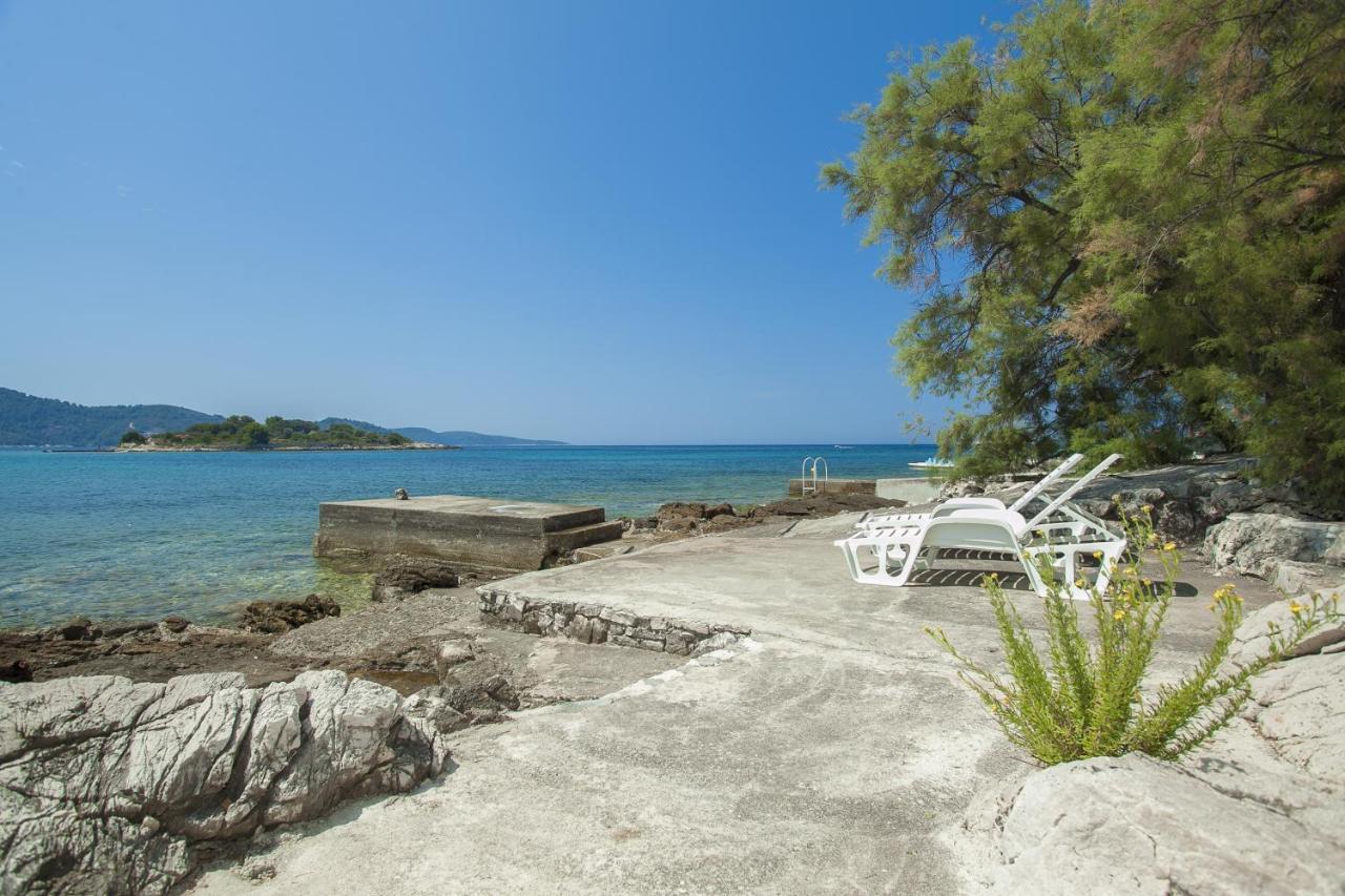 Holiday Home Neda Vela Luka Bagian luar foto