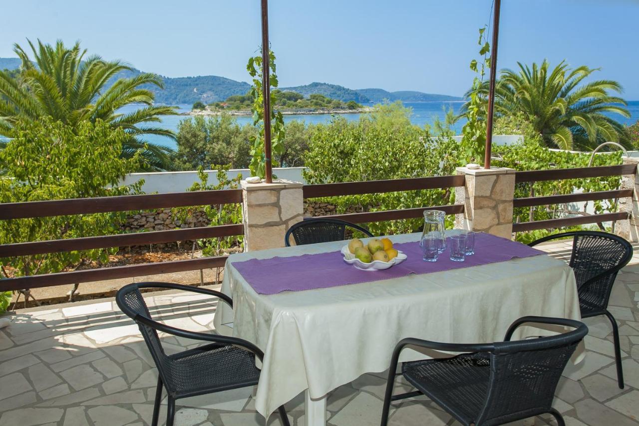 Holiday Home Neda Vela Luka Bagian luar foto