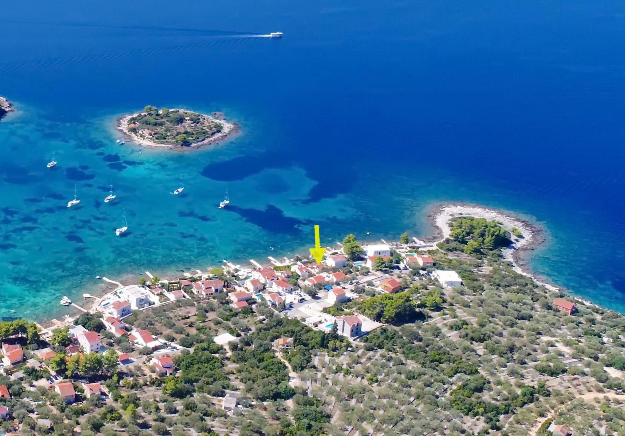 Holiday Home Neda Vela Luka Bagian luar foto